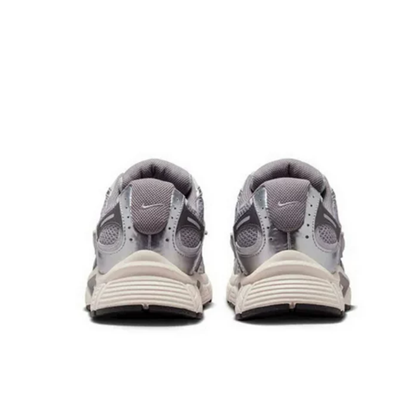 Nike Men's V5 RNR Retro Dad Sh - đánh giá và giá Men'S Shoes V5 Rnr