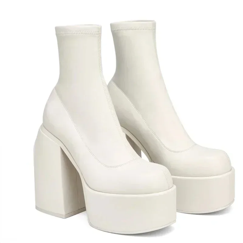 Designer Ankle Boots for Women - đánh giá và giá Chelsea Boots Suede