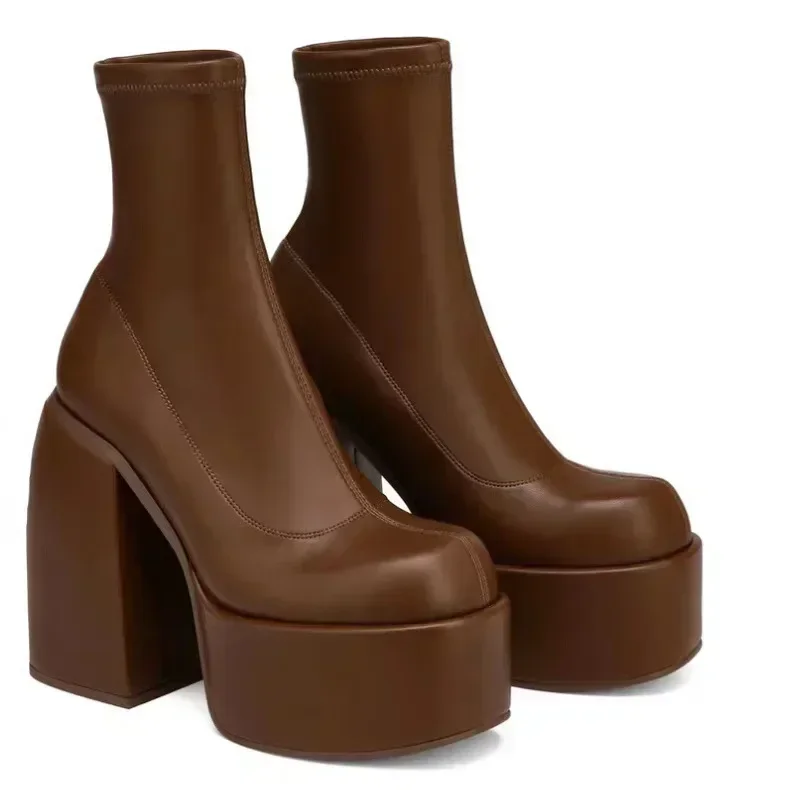Designer Ankle Boots for Women - đánh giá và giá Chelsea Boots Suede