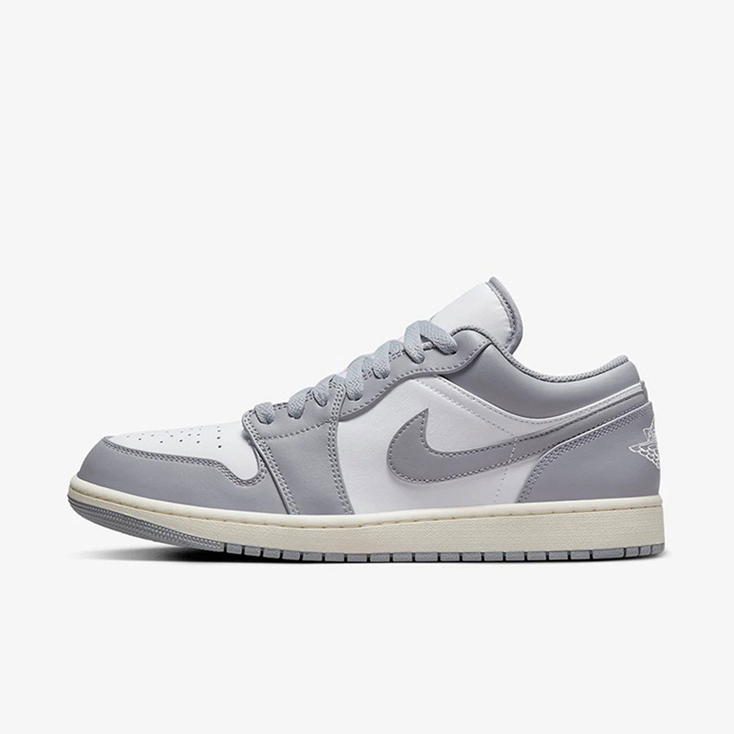 Nike Authentic Air Jordan 1 Lo - đánh giá và giá Men'S Shoes Jordan 1