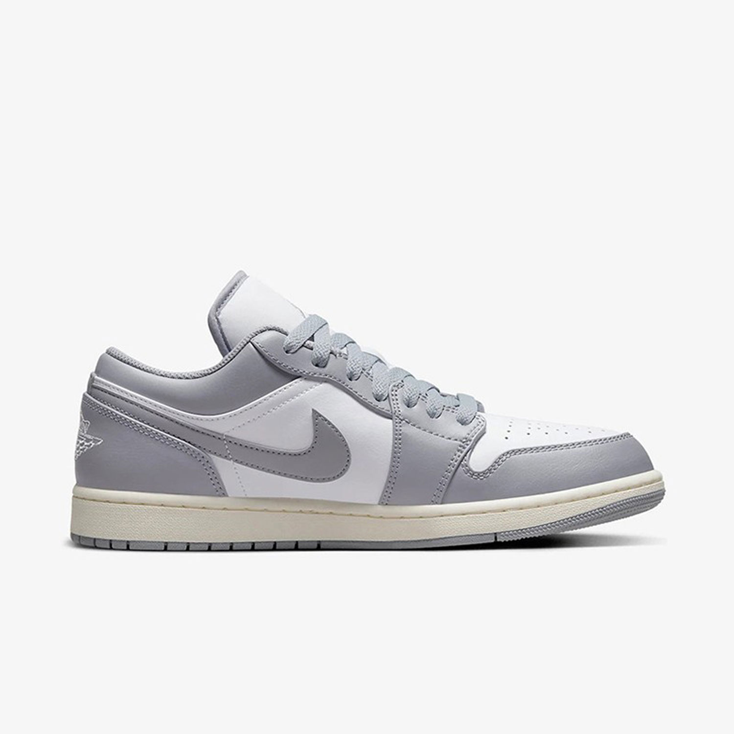Nike Authentic Air Jordan 1 Lo - đánh giá và giá Men'S Shoes Jordan 1